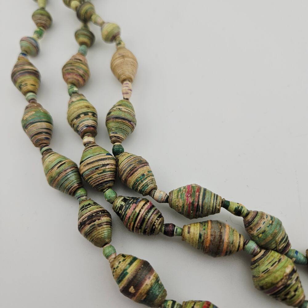 Multistrand Paper Beaded Necklace Green Chunky Artsy Boho Artesian Forest Nymph - Picture 2 of 6